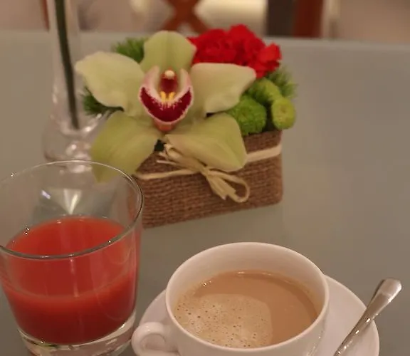 Piccolo Di Piazza Di Spagna Ρώμη