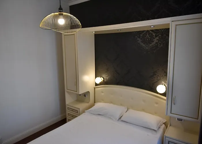 Πανσιόν Piccolo Di Piazza Di Spagna Ρώμη