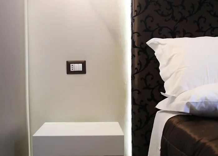 Piccolo Di Piazza Di Spagna 4*