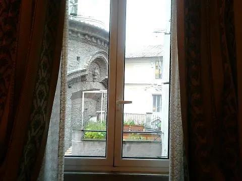 Piccolo Di Piazza Di Spagna Πανσιόν Ρώμη