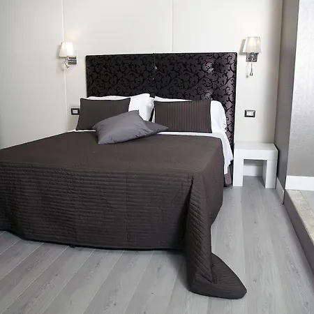 Guest house Piccolo Di Piazza Di Spagna 4*